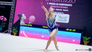 milanese forza e coraggio rondelli alessandra un clavette sfe09524a copia simone ferraro ph